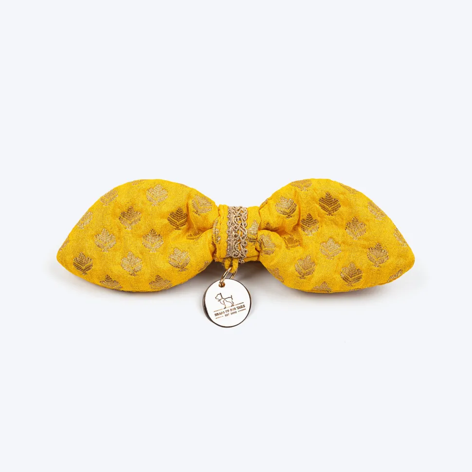 HUFT Brocade Dazzle Bow Tie With Strap For Cat - Yellow