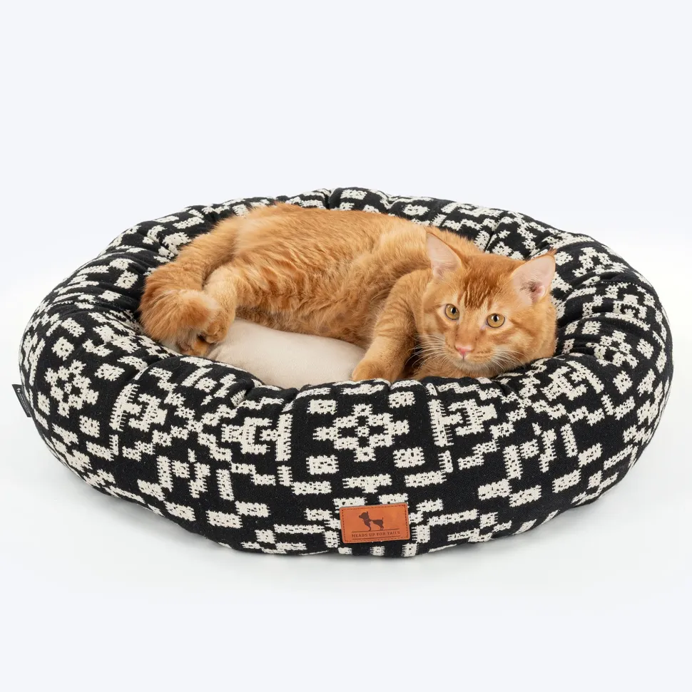 HUFT Dreamy Donut Bed For Cat & Puppy - Black & White