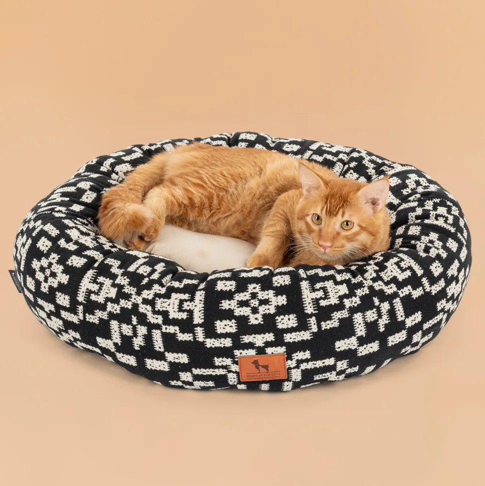 HUFT Dreamy Donut Bed For Cat & Puppy - Black & White
