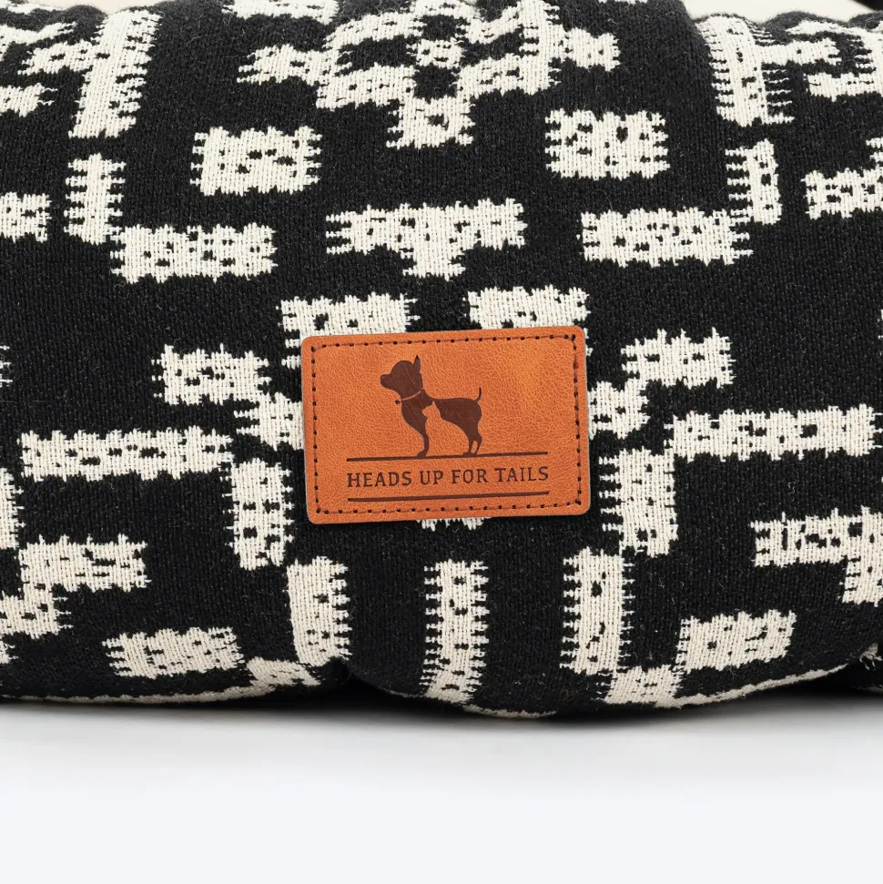 HUFT Dreamy Donut Bed For Cat & Puppy - Black & White