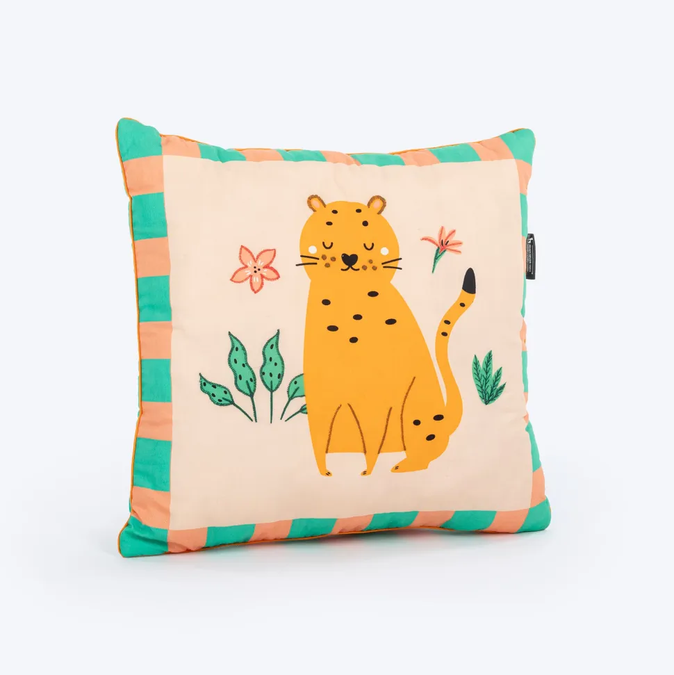 HUFT Whisker Bloom Cushion For Pet Lovers - Multicolor
