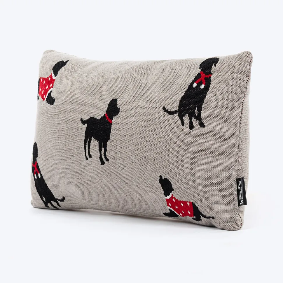 HUFT Winter Woofs Cushion for Pet Lovers